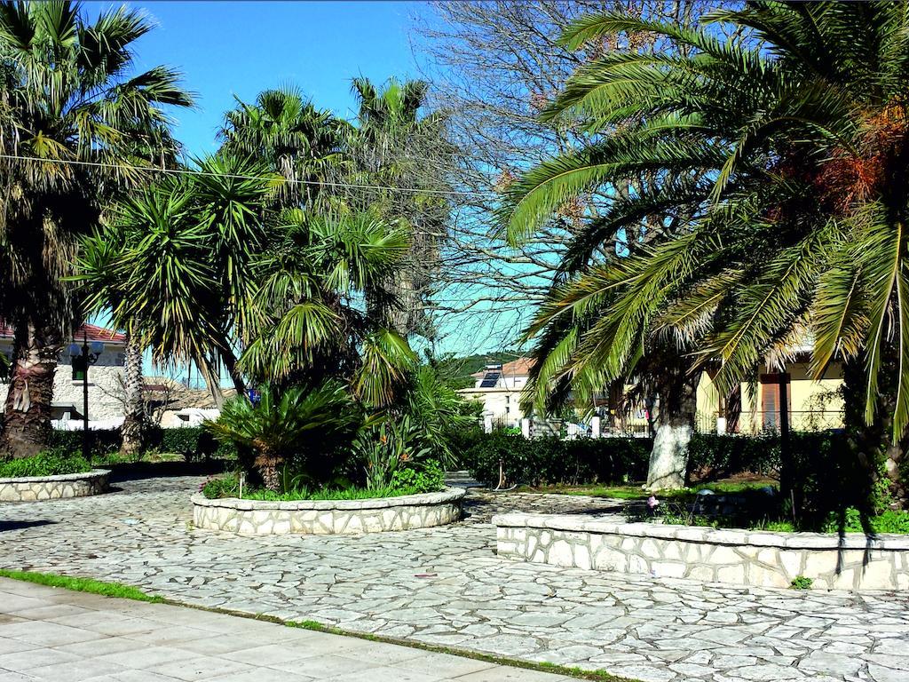 Intos Apartments Agios Nikolaos  المظهر الخارجي الصورة