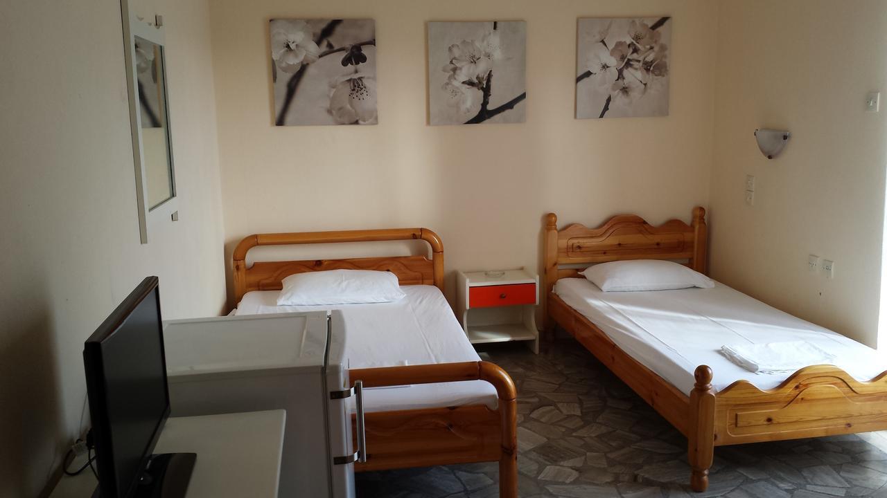 Intos Apartments Agios Nikolaos  المظهر الخارجي الصورة